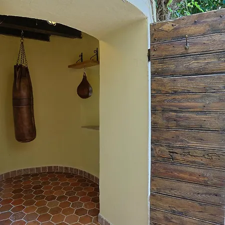 Dans La Californie *